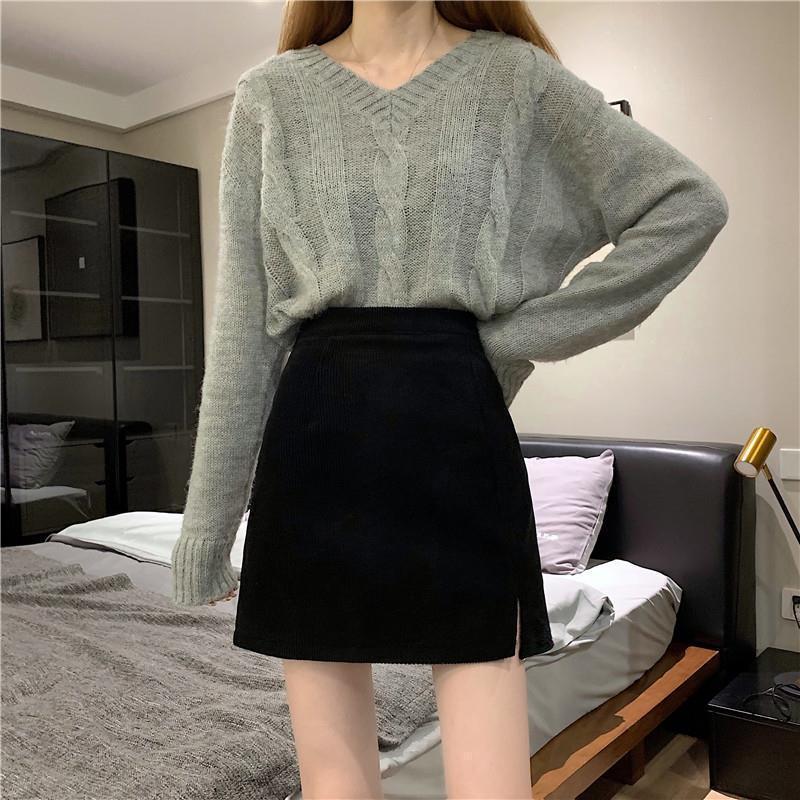 

Corduroy High-Waist Midi Skirt - Slimming Fit for Women (Autumn/Winter Collection) XS