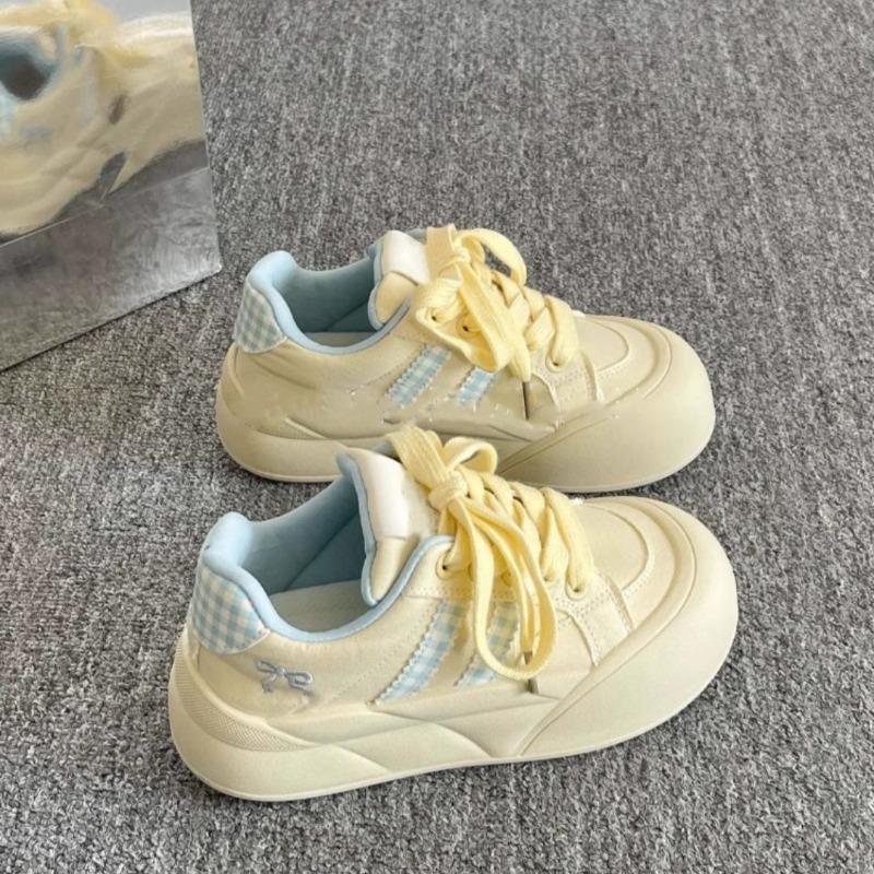 Platform white shoes women's new summer thin versatile casual board shoes with skirts mesh bread shoes