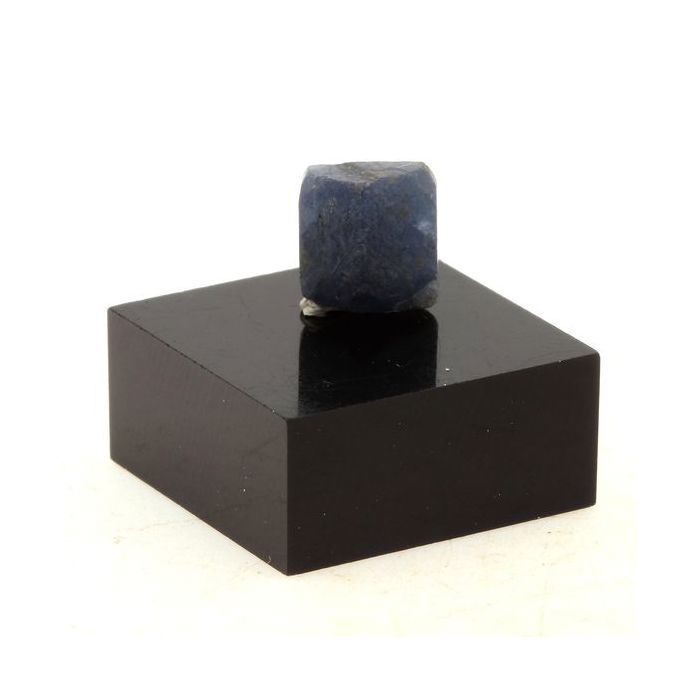 Pierres et Minéraux. Saphir. 5.9 ct. Zazafotsy, Ihorombe, Madagascar.