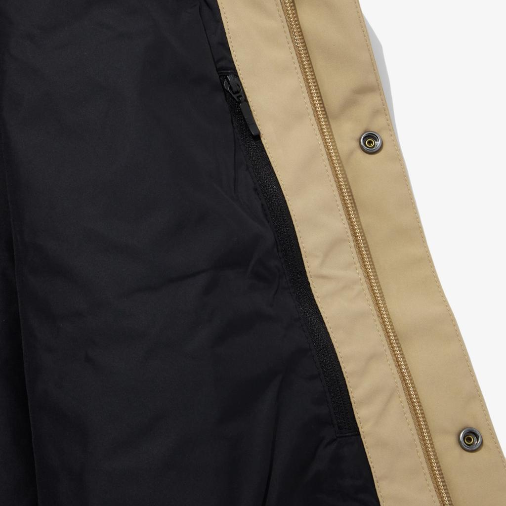 The North Face 1990 Hiking Outdoor Hiking Business/Casual Waterproof And Windproof Windbreaker Jacket Unisex Khaki NJ2GQ00A