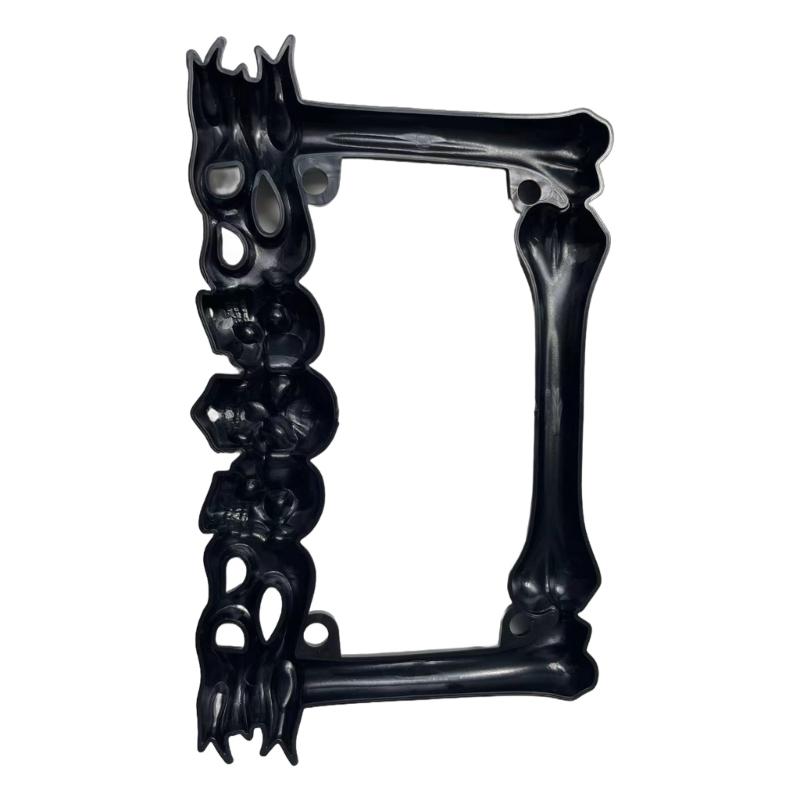 License Plate Skull Head Plastic License Plate Frame Suitable for Motorcycle