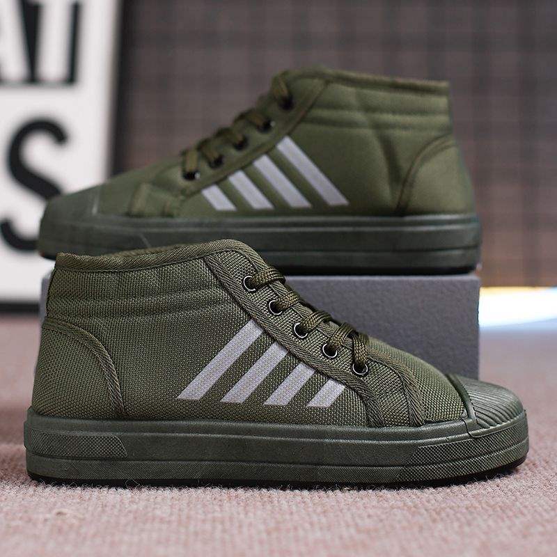 New winter cotton shoes, velvet warm high-top men s shoes, color matching casual shoes, Northeast high-waisted board shoes, medium-top trendy shoes 38