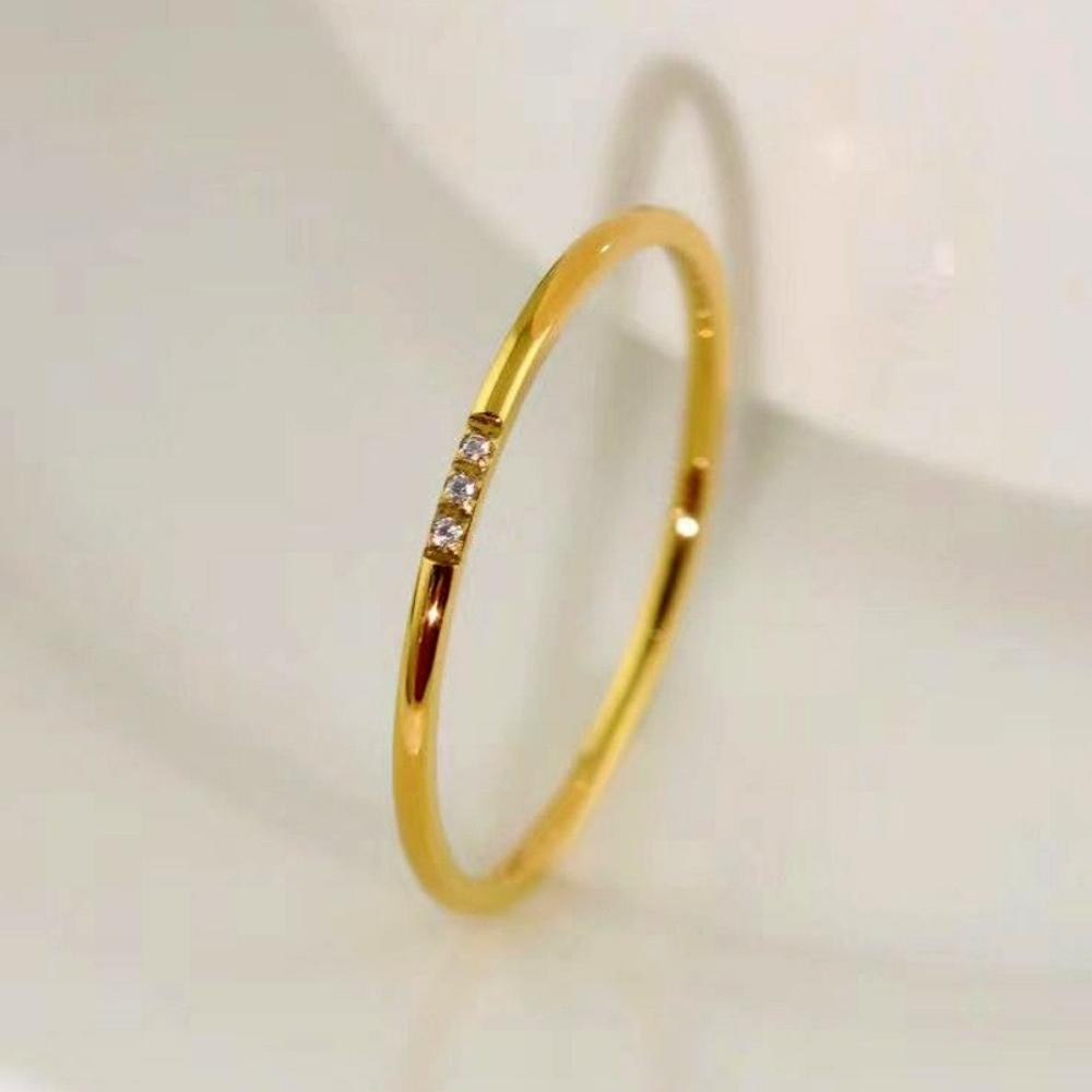Stainless Steel Gold Color 1 mm Thin Finger Ring With Zirconia Wedding Band Personality High Quality Luxury Jewelry Party Gifts