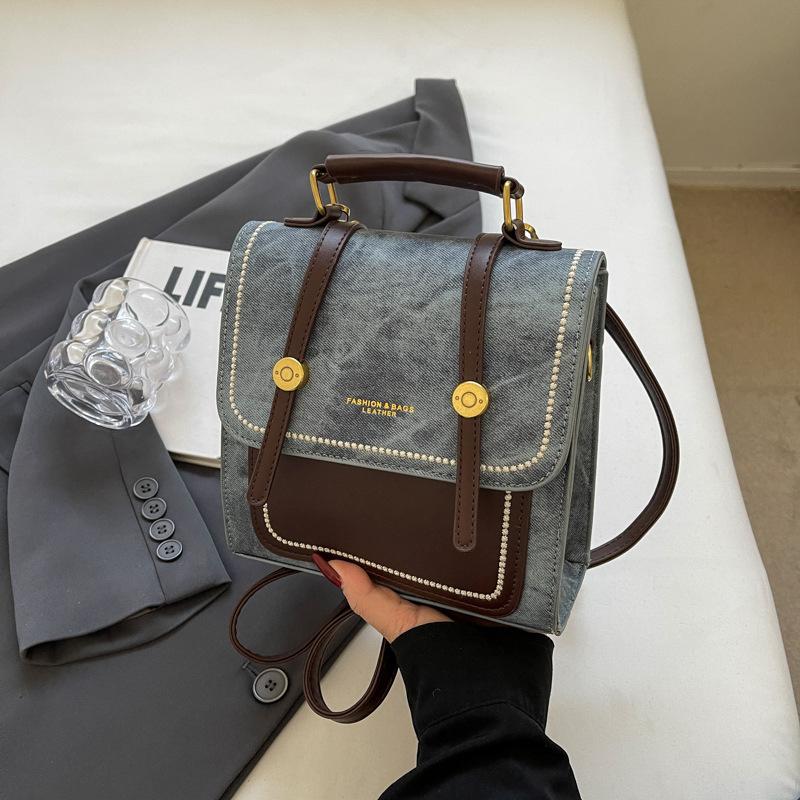 

Темпераментная офисная мода Женская сумка 2025 Весна Новая Универсальный рюкзак Маленькая квадратная сумка