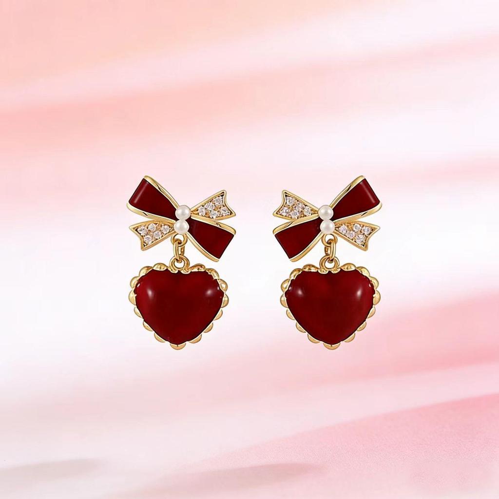 Heart-Shaped Rhinestone Bow Earrings: Elegant & Fashionable Skin-Brightening Accessories for Women