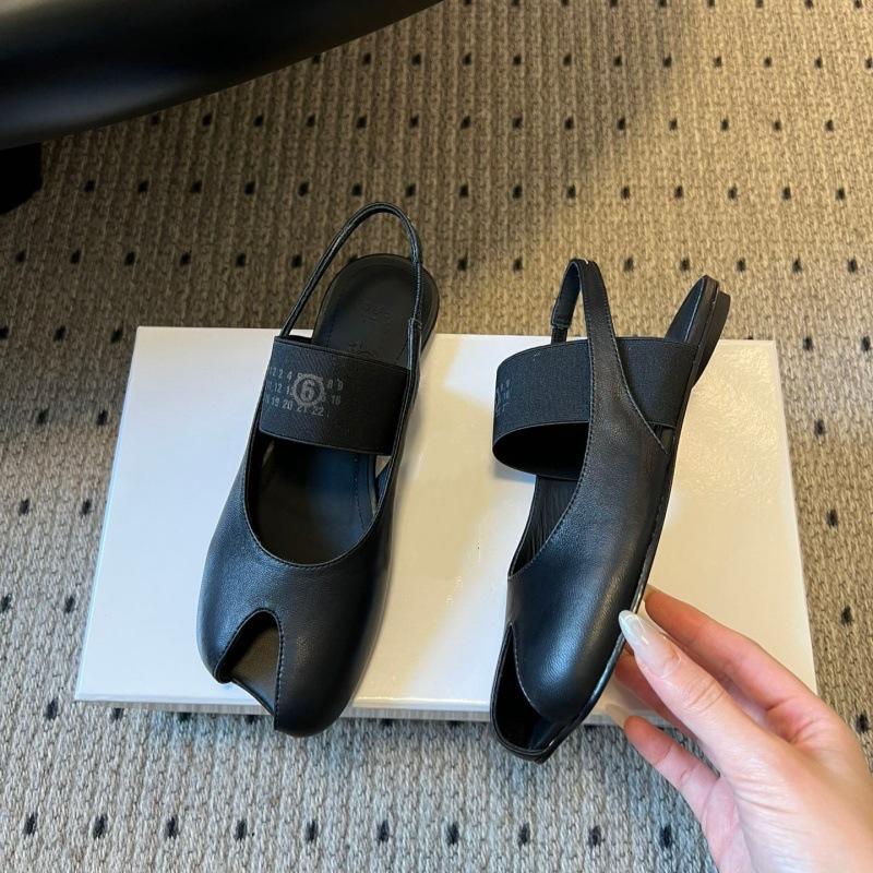 MM6 Samt Riemen Flache Sandalen - Frühling/Sommer '26 - Apfel Zehenpartie, Elastisches Band, Vielseitiges High Heel Design