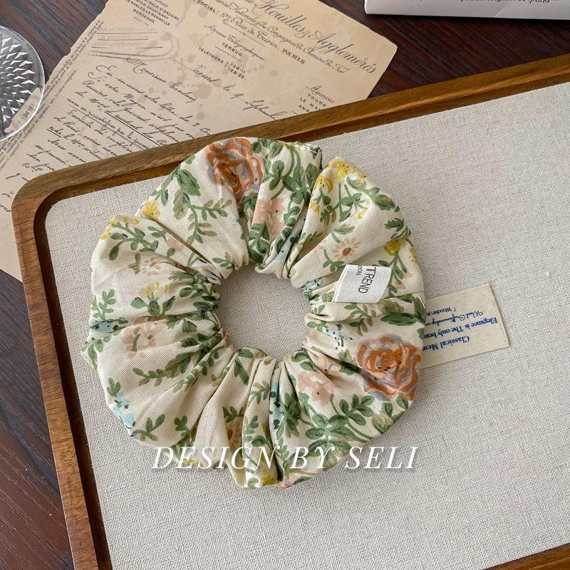 

Scrunchie Multi Styles Floral Plaid Soft Fabric Minimalist Versatile Women Hair Tie Hair Accessories