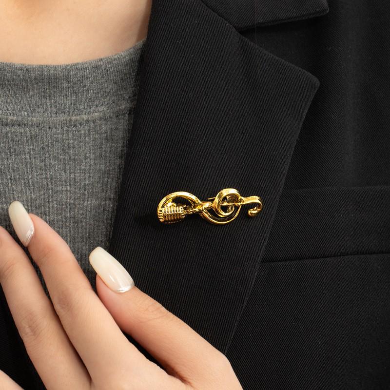 Stylish Music Note Microphone Brooch - Unique Design Pin for Suit or Coat