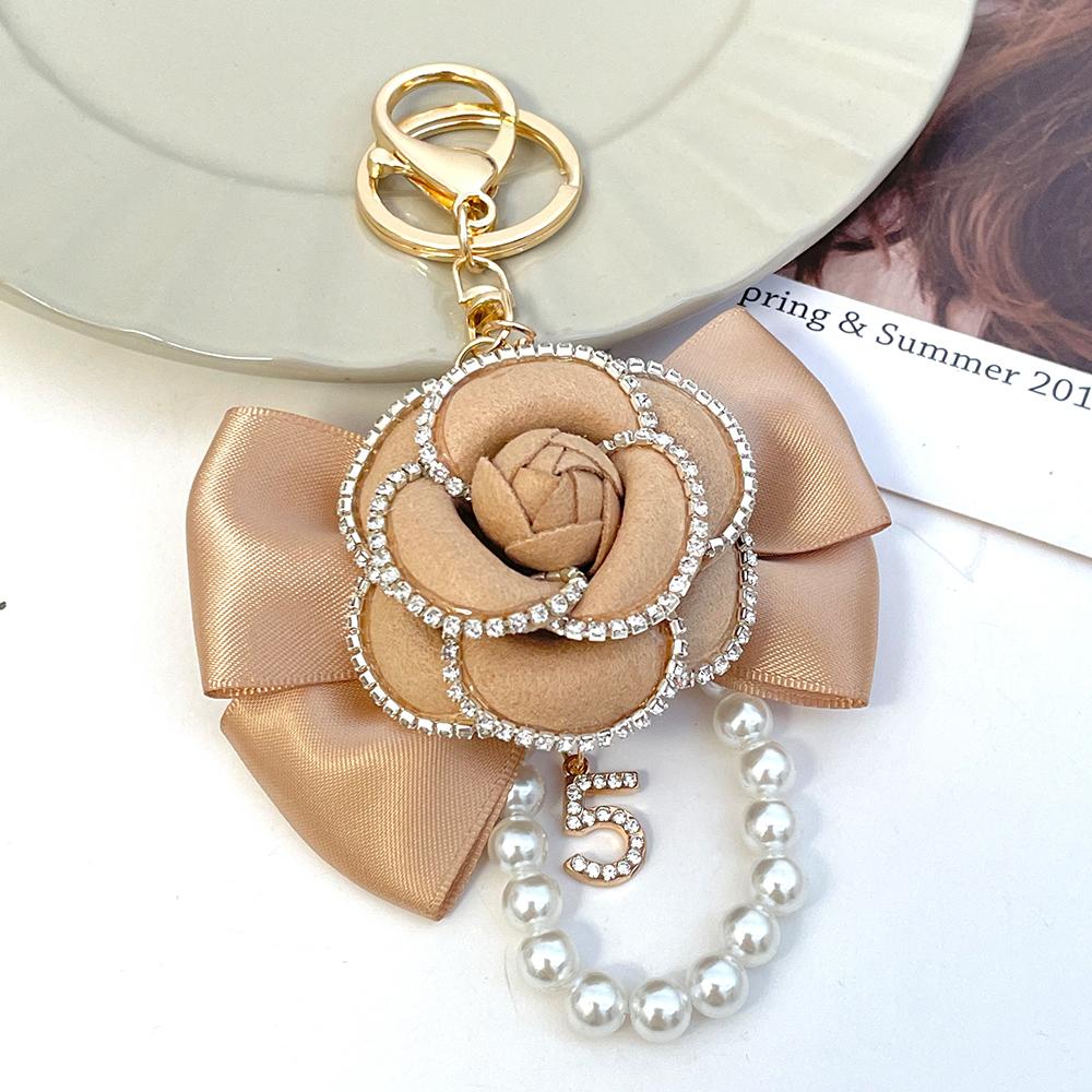Luxury Fabric Camellia Bow Pearl Keychain Crystal Rhinestones Car Key Ring Handmade Flower Women's Bag Pendant