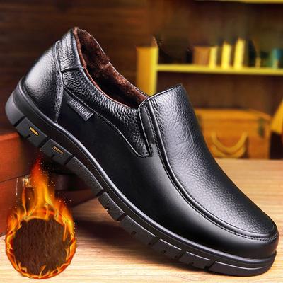 Buty codzienne z prawdziwej skóry dla mężczyzn Zimowe ciepłe pluszowe płaskie buty na platformie do chodzenia Obuwie outdoorowe Mokasyny Oddychające trampki