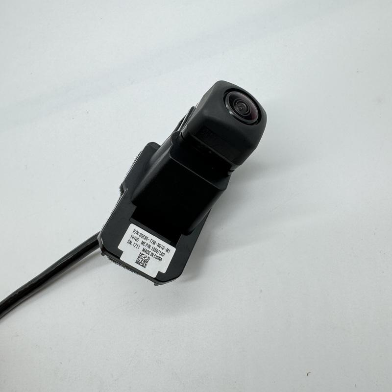 39530-T7M-H010-M1 39530T7MH010M1 Rear View Backup Camera 39530-T7M-H010-M1 for Honda Vezel 1.5L 1.8L 2015-2019