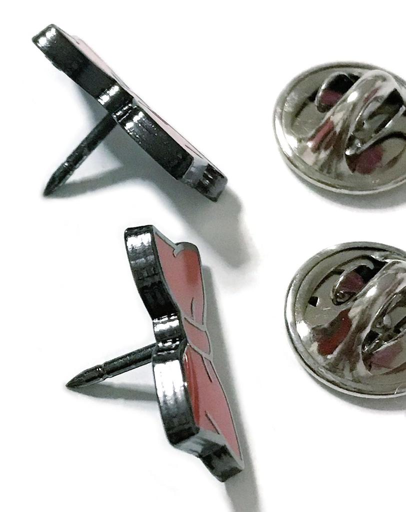 Conan Edogawa Detective Item Pin Badge Pins Tottori Limited Edition (Turbo Engine Skateboard)