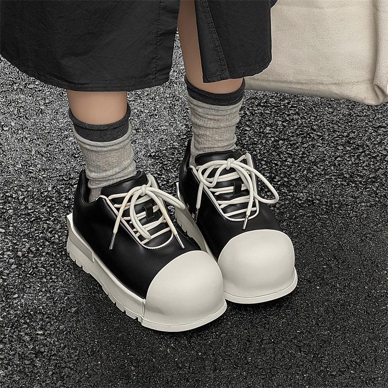 Niche Brand Classic Spring Street Style Teenagers Daily Dress Flat Sneakers For Men's Black White Mixed Colors Height Increasing