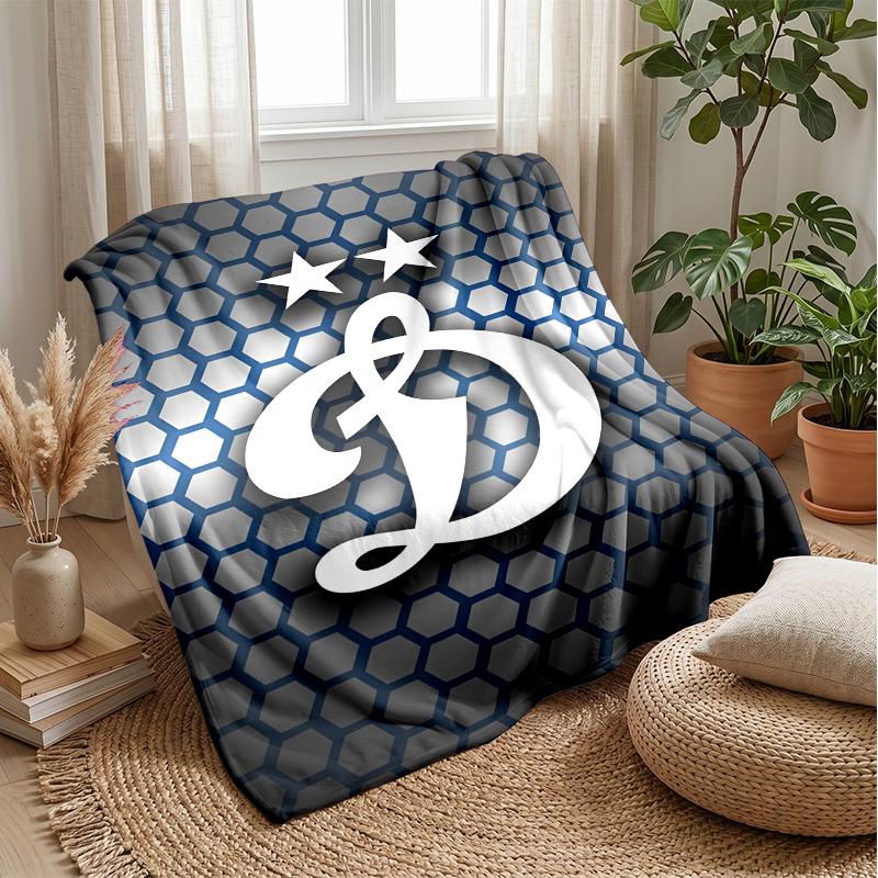 Dynamo Moscow Theme Blanket Soft Flannel Fleece Blanket Warm Lightweight Throw Blanket for Home Sofa Bed