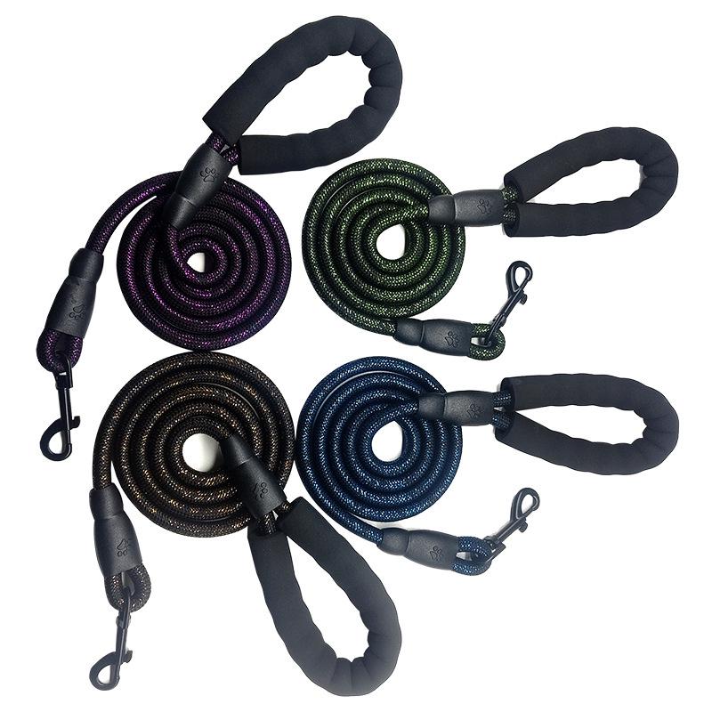 Reflective Anti-Shock Dog Leash for Medium & Large Breeds - All-Season Use