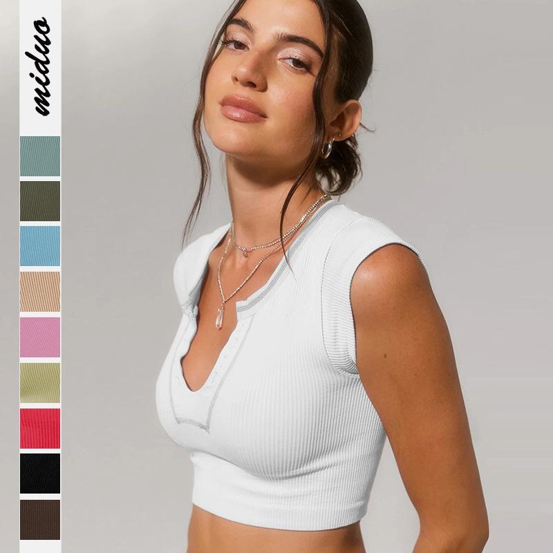 

Тонкая, короткая, сексуальная футболка Hottie Top, связанная нитью.