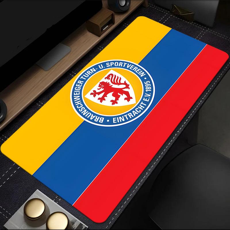 Braunschweig Fc Crest Design Mouse Pad, Rubber Base, Mouse Pad for Gamers and Office Use, Gaming Desk , Easy To Clean Mat Christmas Fan Gifts