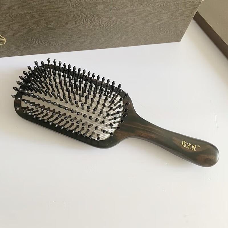 Tan Mujian Koi Airbag Massage Comb Gift Set