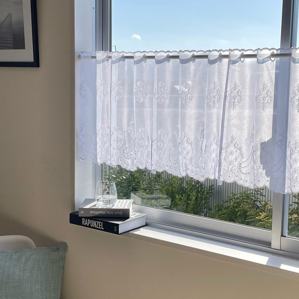 INTERIX Embroidered Lace Cafe Curtain for Small 165cm Wide x 45cm Made in Freesia Windows, Long, Japan, White, CF4-165-45