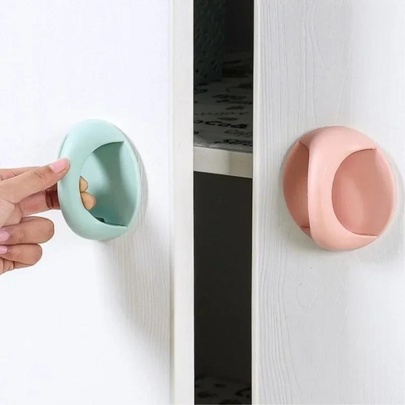 1 Paquete Color Sólido Manijas y Pomos para Puertas y Ventanas Domésticas Manija Pequeña Adhesiva Simple Seguridad y Conveniencia Artículos para el Hogar