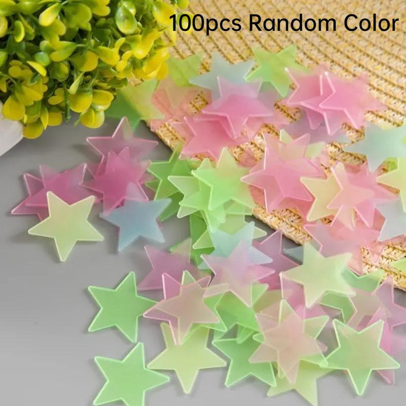 100 stuks Lichtgevende sterren decoratieve muurstickers slaapkamer doe-het-zelf pentagram fluorescerende stickers voor slaapkamerplafond huisdecoratie