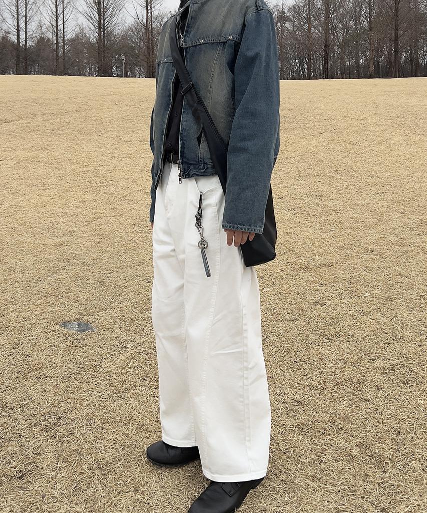 Jikeulib White Curved Cut-Line Wide Cotton Pants