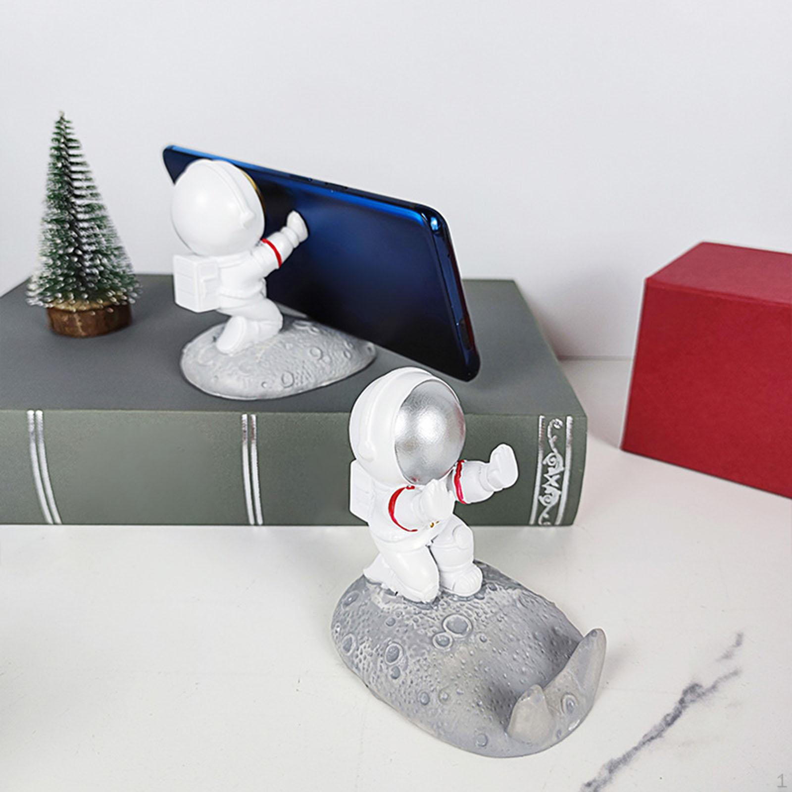Креативные смоляные фигурки астронавтов, подставки, поделки, держатели для мобильных телефонов для стола B3 gold