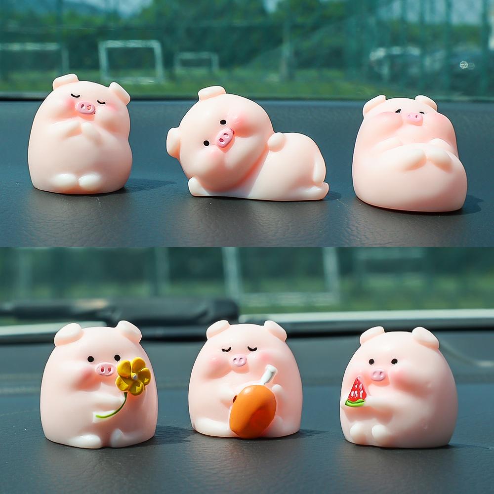Auto Mini Schwein Ornamente Auto Mittelkonsole DIY Dekoration Anhänger Cartoon Harz Ferkel Hausfiguren Miniatur Schreibtisch Dekor