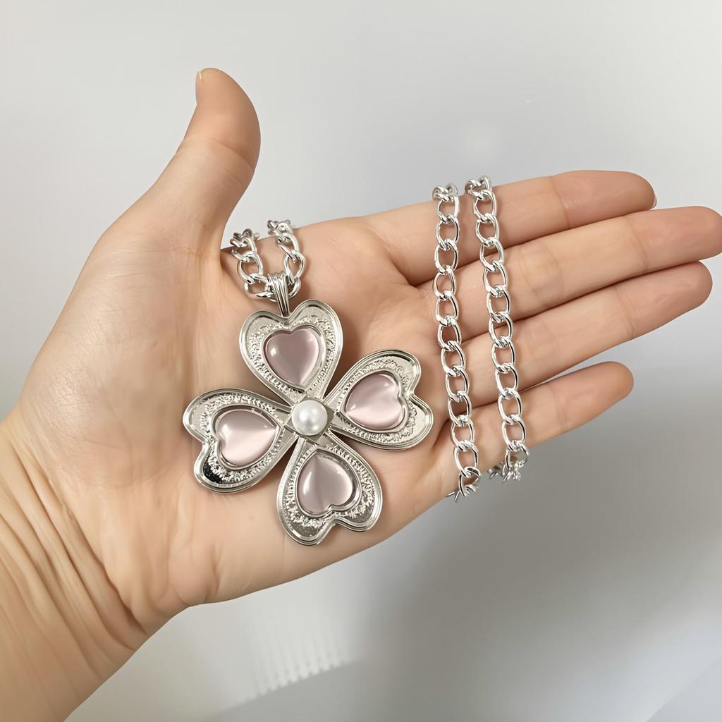 Lucky Flower Heart Necklace: Four-Leaf Clover Long Sweater Chain Women's Accessory