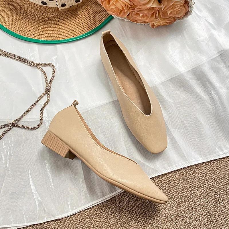 

2025 Новые туфли-лодочки с мелким вырезом, женские, из натуральной кожи, разноцветные, на низком каблуке, женская обувь на плоской подошве, повседневные ретро лоферы 34 абрикосовый