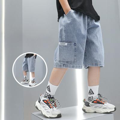 Partea de jos (băieți de la 4 ani) – Pantaloni scurţi