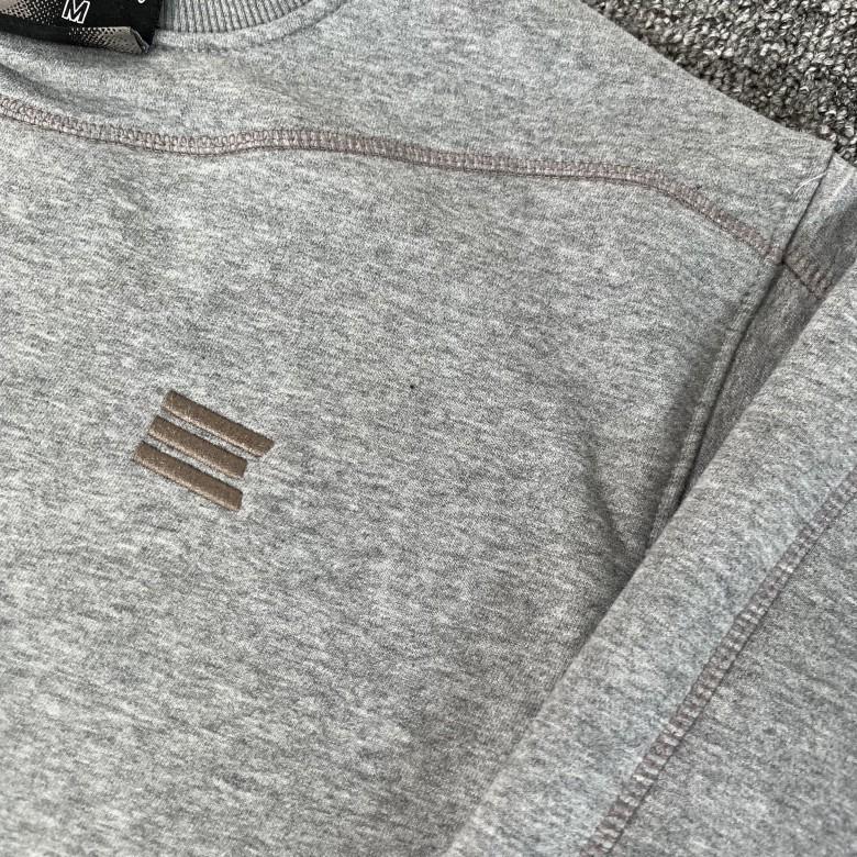 Kroen Haftowany Zestaw Sportowy: Top i Bluza z Kapturem oraz Spodnie Dresowe