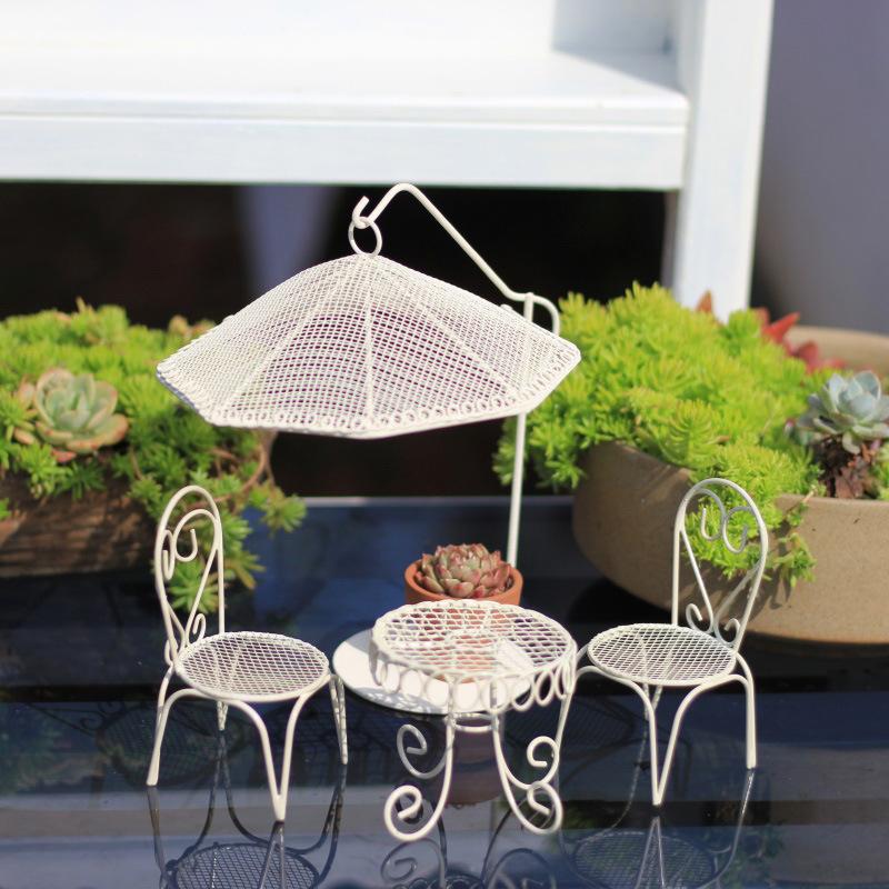 Trending 1:12 Dollhouse Garden Furniture, Metal Table & Chairs + Sun Umbrella, Aesthetic Mini Balcony Set