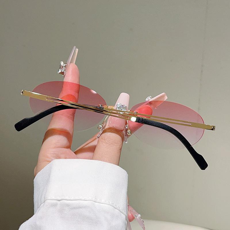 Y2K Vintage Rimless Oval Sunglasses Women Men Luxury Designer Sun Glasses Punk Pink Eyewear Outdoor Vacation