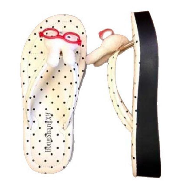 Flat-heeled Casual Flip-flops Women's Thick-soled Summer Popular Simple Home Wear Cool Slippers