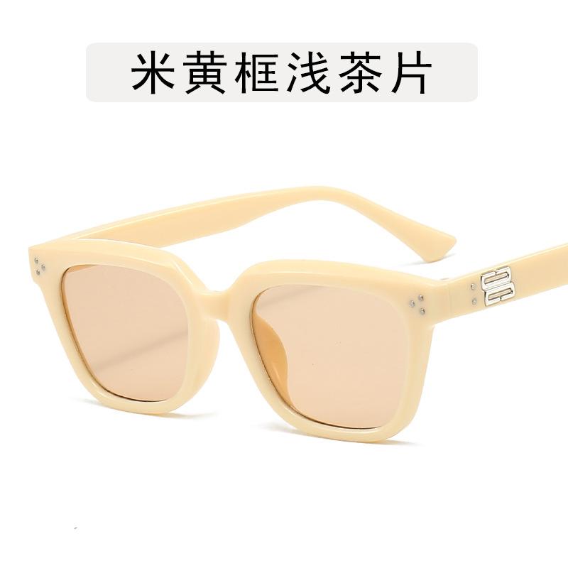 Korean Style Women Sunglasses Square Shape UV400 Protection Men Women Sun Glass Fashion Trendy Girls Sunglasses