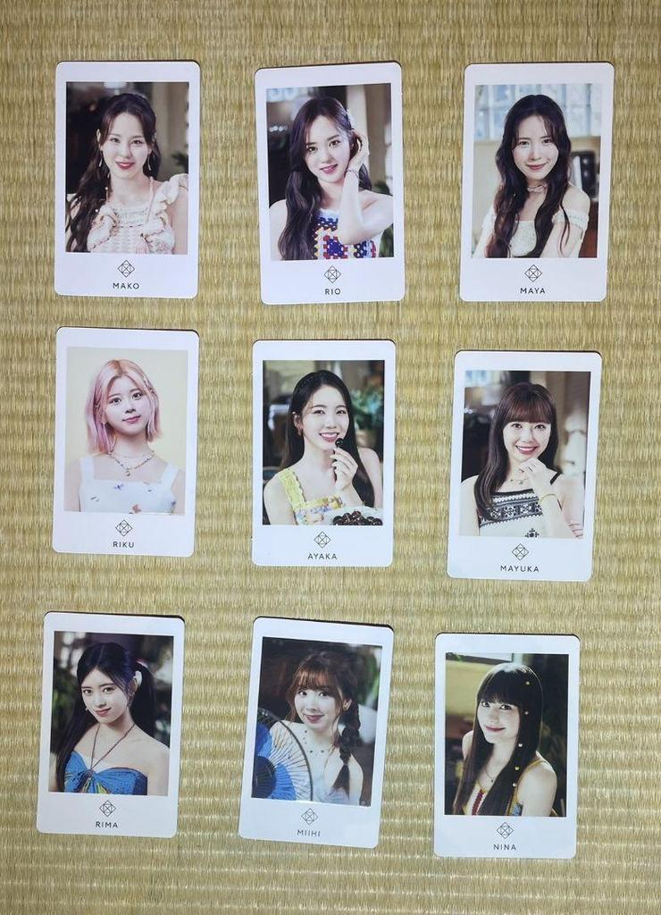 [USED] NiziU trading cards and more