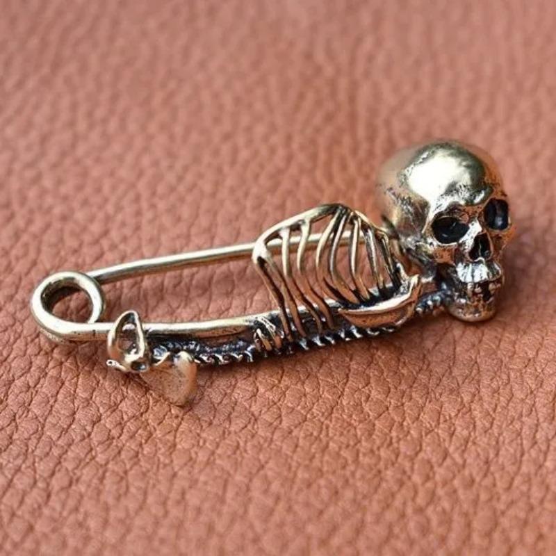 Creative Dark Vintage Skull Safety Brooch Blanket Scarf Sweater Pin Halloween Retro Jewelry Accessories Clothes Decor Goods