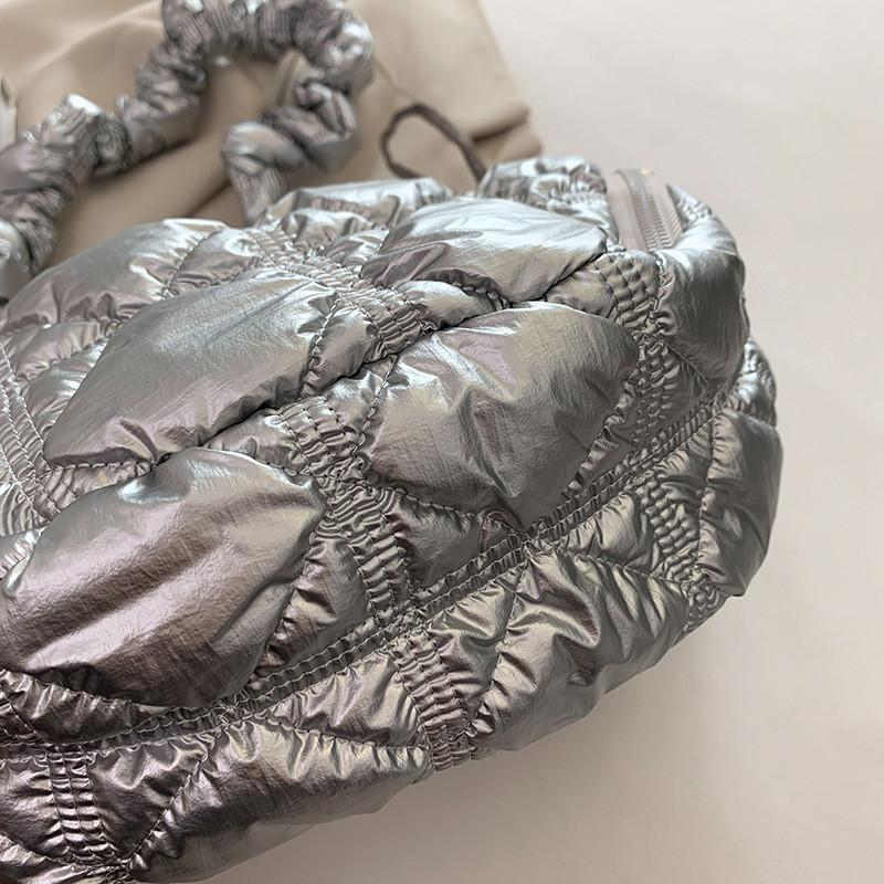 IELGY Korean Pleated Cloud Bag Dumpling Bag High-End Feel Bright Color One-Shoulder Armpit Fashion Commuter Messenger Bag