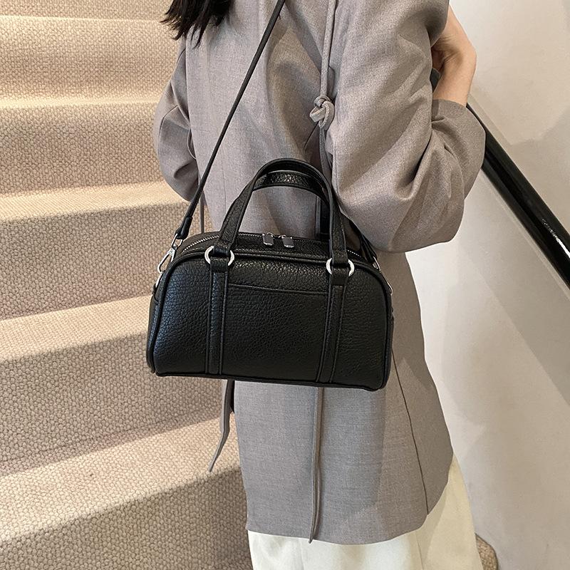 Pendler-Umhängetasche mit großem Fassungsvermögen, Nische, Unterarm-Schlüsseltasche, 2025 neuer Trend, modische, tragbare Kissen-Tasche, beliebt