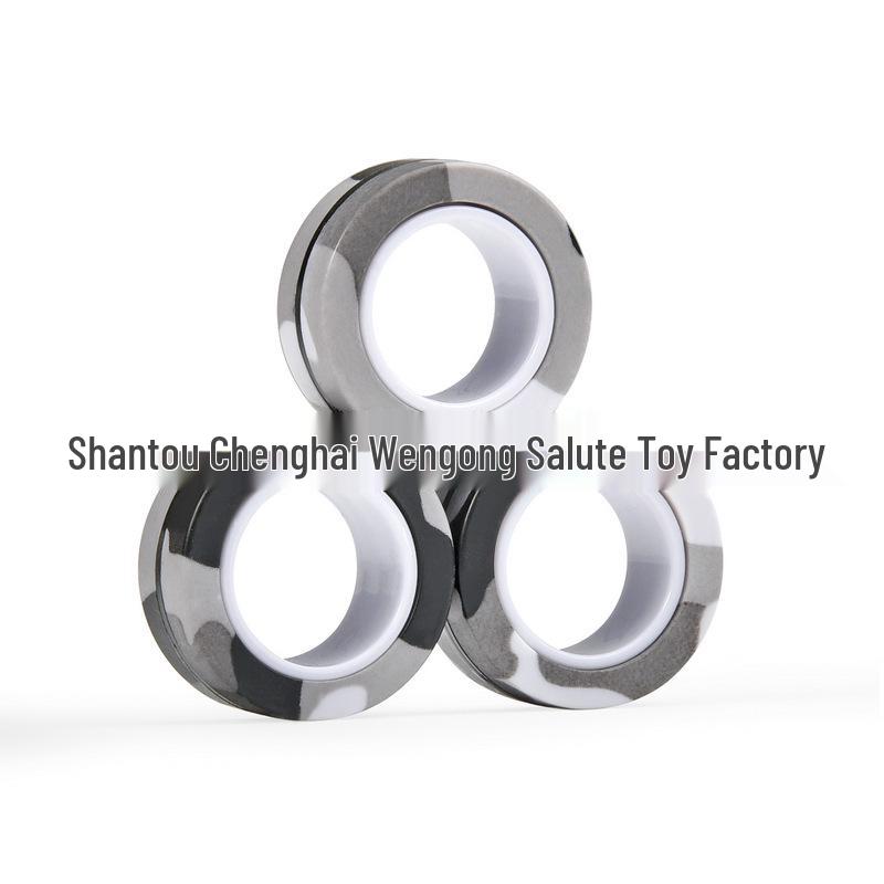 Magnetic Tire-Style Spinner Bracelet - Decompression Toy Finger Spinning Top