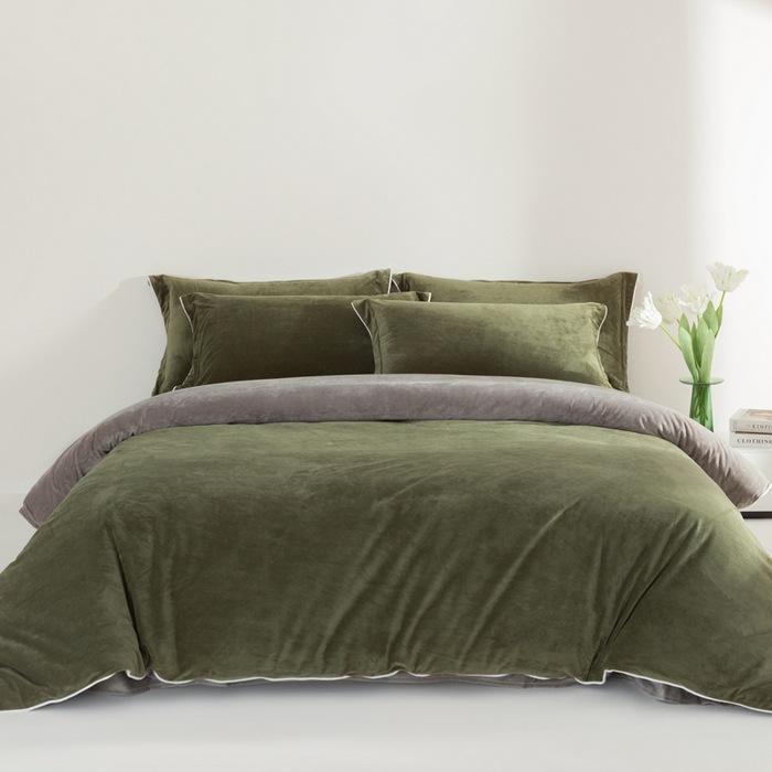 Light Luxury High-End Thickened Milk Fleece Four-Piece Set, Warm Coral Fleece Quilt Cover, Anti-Static Bed Sheet Three-Piece Set