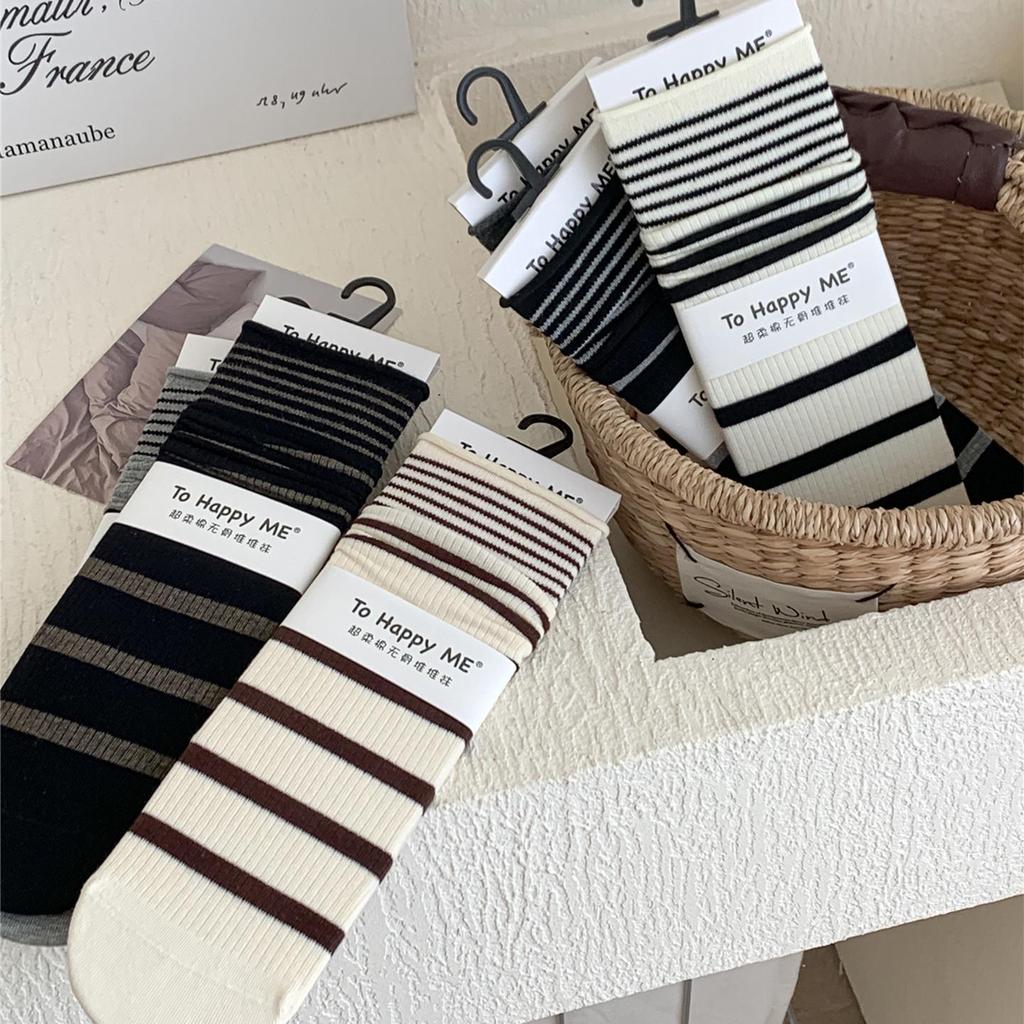 Women's Korean-Japanese Striped Mid-Calf Slouch Socks - Minimalist, Slimming, for Spring & Autumn