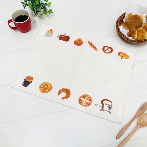 MORIPiLO Bread Thief Placemat/Cloth Coaster, 45x34cm, Cute, Elementary School/Kindergarten, Stylish, Birthday Gift, Unisex, Beige, Bread Thief Charact