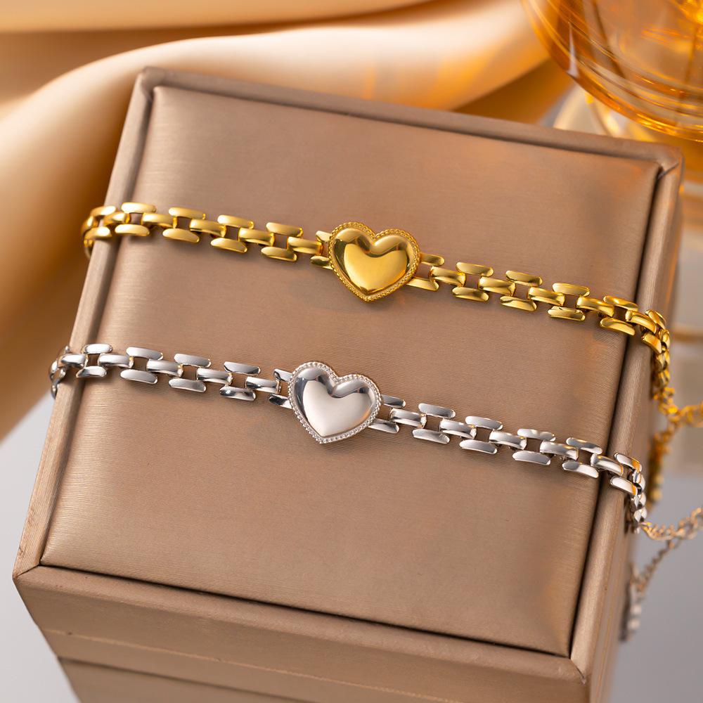 Strap‑Detail Love Titanium‑Steel Thick‑Chain Bracelet, European‑American Personalized High‑Sense Exquisite Women Bracelet