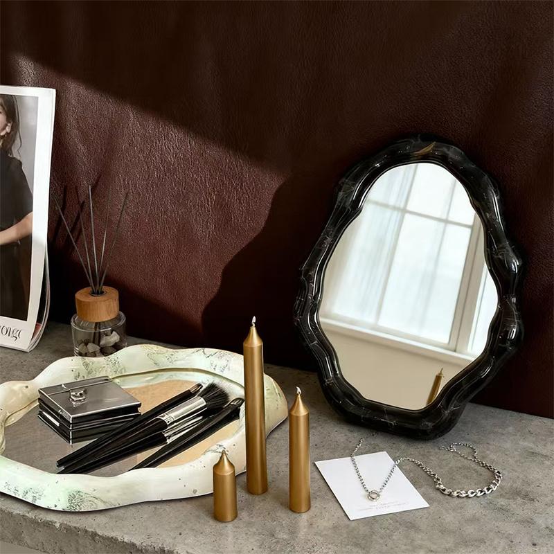 Fashionable Creative Portable Cloud Makeup Mirror Foldable Makeup Mirror Home Decoration for Friends Gifts