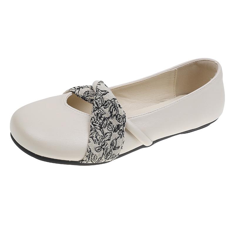 

Французские красные одинарные туфли женские весна 2025 новые круглые балетки с плоским дном туфли Мэри Джейн маленькие кожаные туфли 40