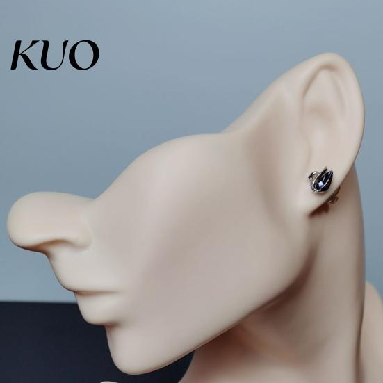 Stylish Jewelry Mannequin Head Model Half Face Display Stand Earring Holder Portrait Neck Dummy for Necklace Earrings PVC