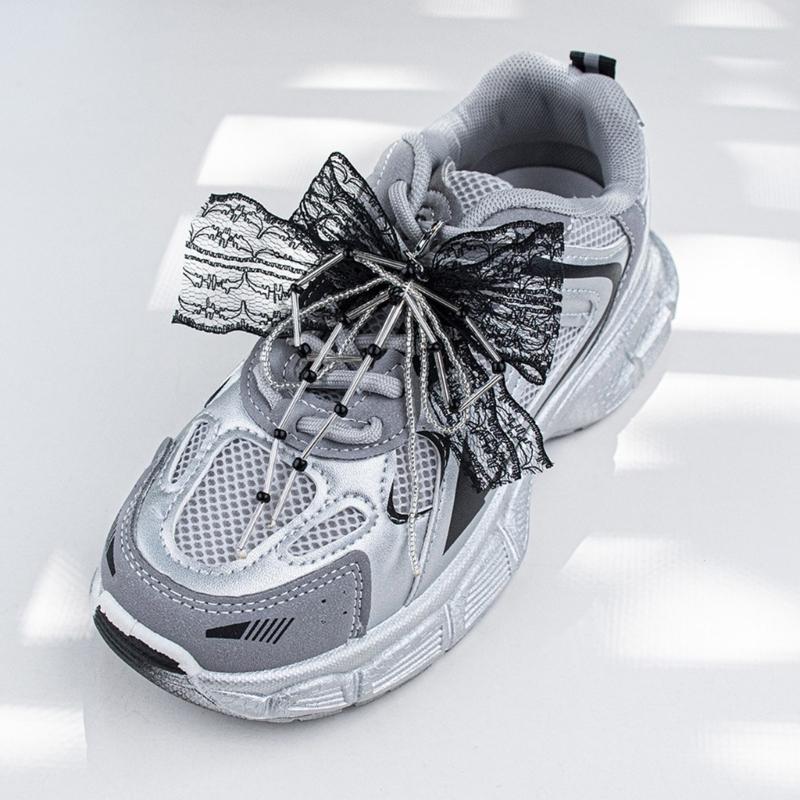 Elegant Lace Embroidered Shoe Clip with Beaded Butterfly Bowknot Handmade Bag Pendant Decorative Buckle for Footwear