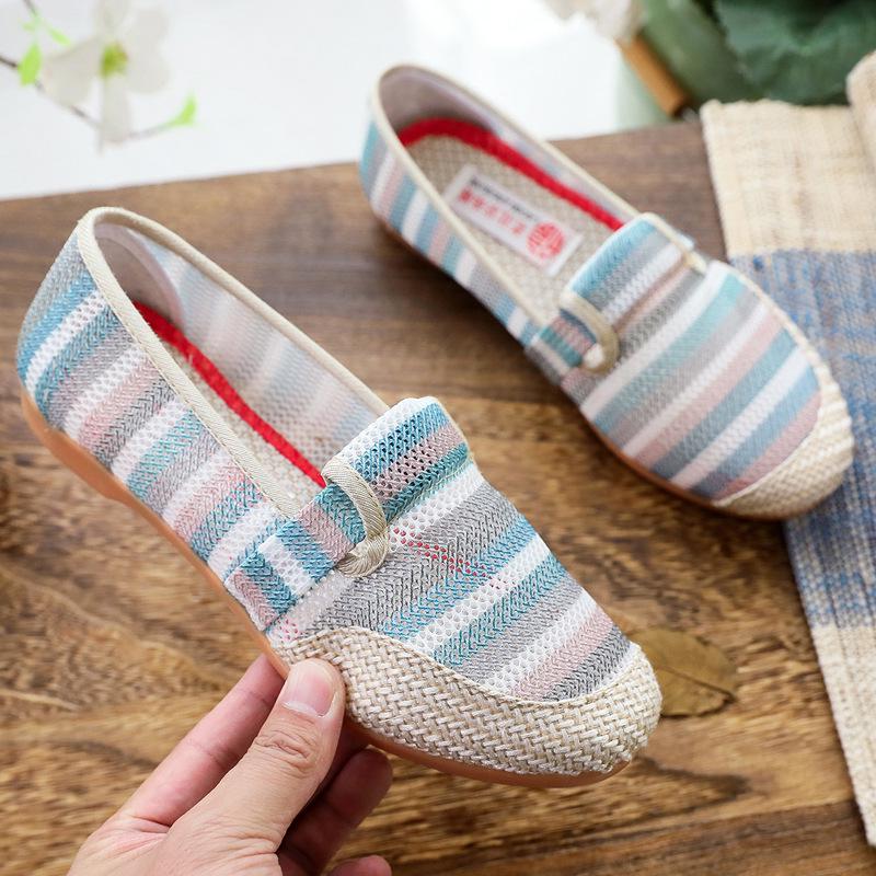 Women's Non-Slip Breathable Mesh Slip-On Shoes - Comfortable, Soft Sole, Fashionable, Versatile Spring/Summer Style